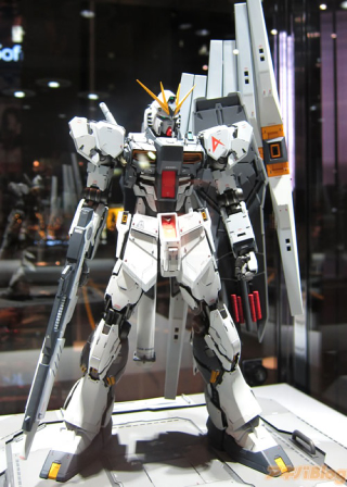 Illustration for article titled Awesome Gundam Models To Destroy Your Eyeballs
